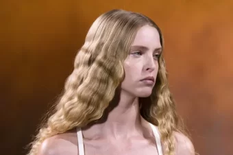 Wave After Wave: Delicate Waves Will Become A Hairstyle Trend In 2023