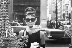 Instead of Curtain Bangs: Audrey Hepburn Bangs are Hairstyle Trend for Spring 2022