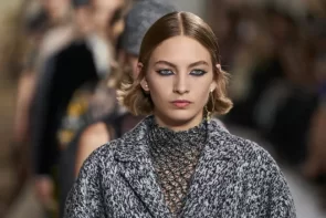 Effortless French Hair: Is This the Most Relaxed Hairstyle Trend for Fall 2023?