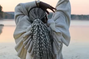 8 perfect braids to enhance your gray hair