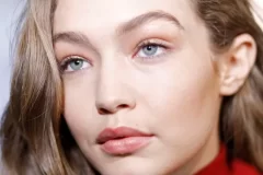 Gigi Hadid With A New Hairstyle: Her Platinum Blonde Like Marylin Monroe Looks So Good