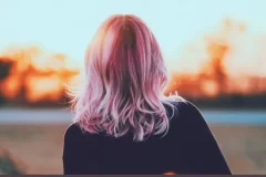 Pink Lemonade Hair: We Love This Trend Hair Color in Spring & Summer 2022!