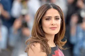 Hair in a natural look: Salma Hayek looks so beautiful with curls