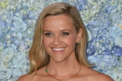 Lose Weight Like Reese Witherspoon - With The Slimming Diet