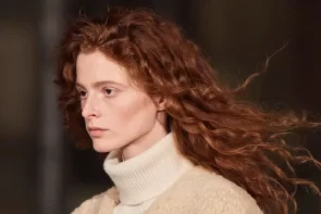 As With "Pretty Woman": Casual 90s Curls Are The Hairstyle Trend For Autumn 2023
