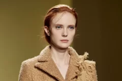 In vs. Out: These Hair Colors Are The Hairstyle Trend In Autumn 2023 - And This One Is Not!