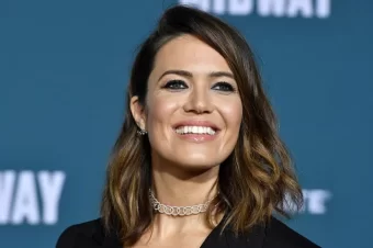 Hairstyle Trend: Mandy Moore Dyed Her Hair Blonde