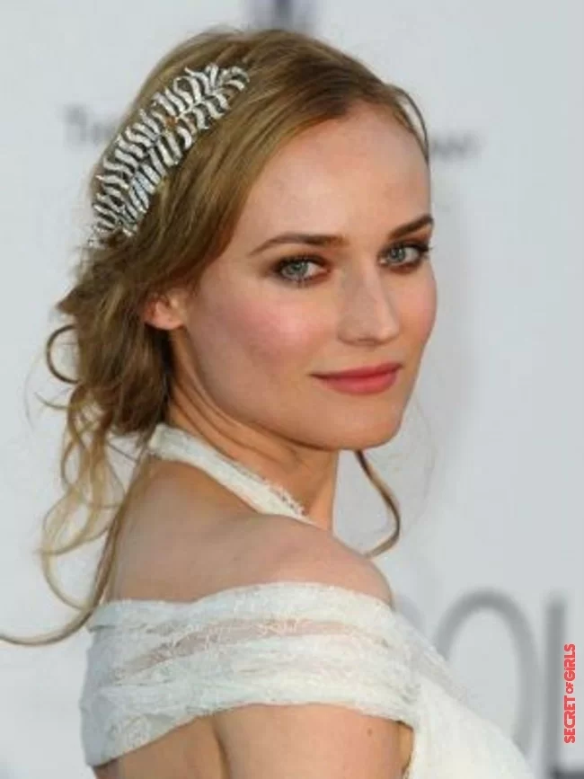 Romantic hairstyle | 20 hairstyles to steal from Diane Kruger