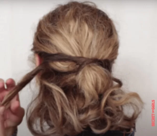 The low and wispy bun | Most beautiful hairstyles for curly hair
