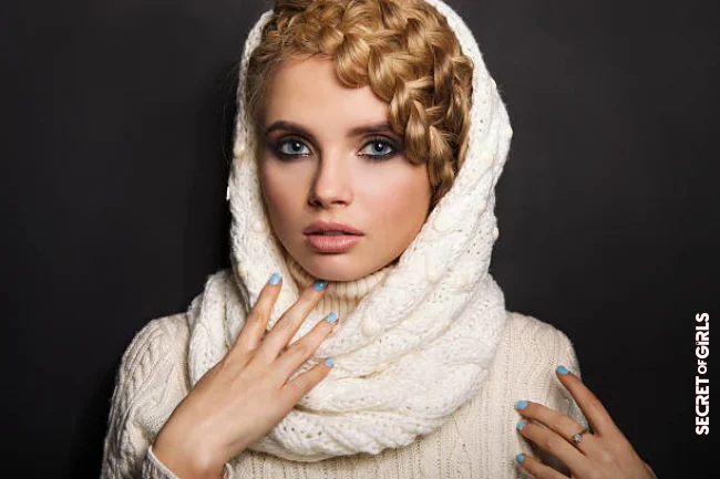 Broken Hair - 5 Most Beautiful Hairstyles For Turtlenecks And Scarfs In Winter