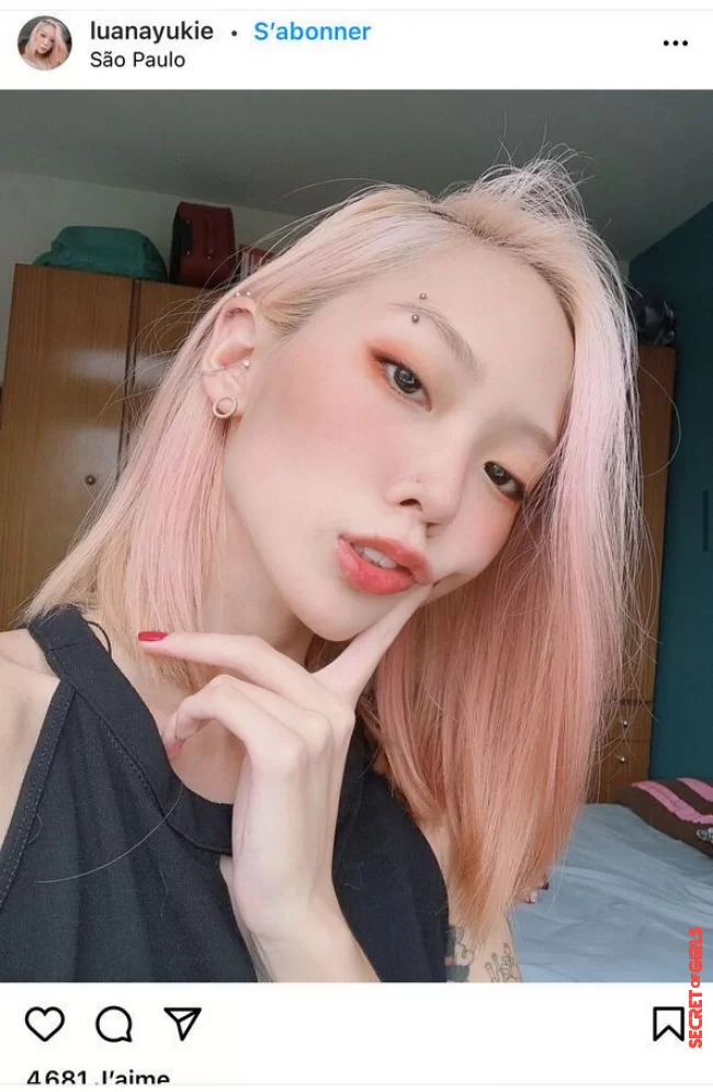 A powder pink on a long bob | Long Square Cut: How To Wear Pastel Colors On This Ultra Trendy Hairstyle?