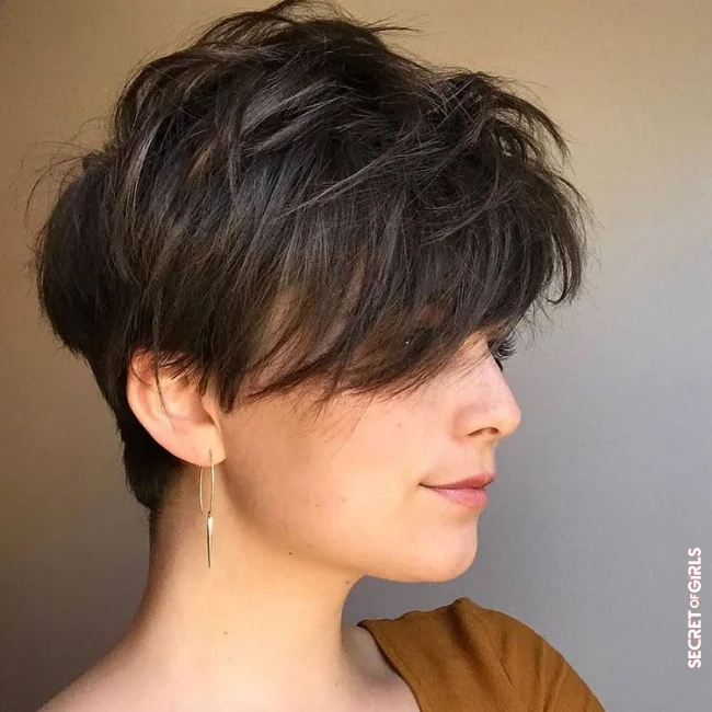 Volume | Short Brown Hair: These 20 Hairstyles Are Absolutely Trendy In 2022