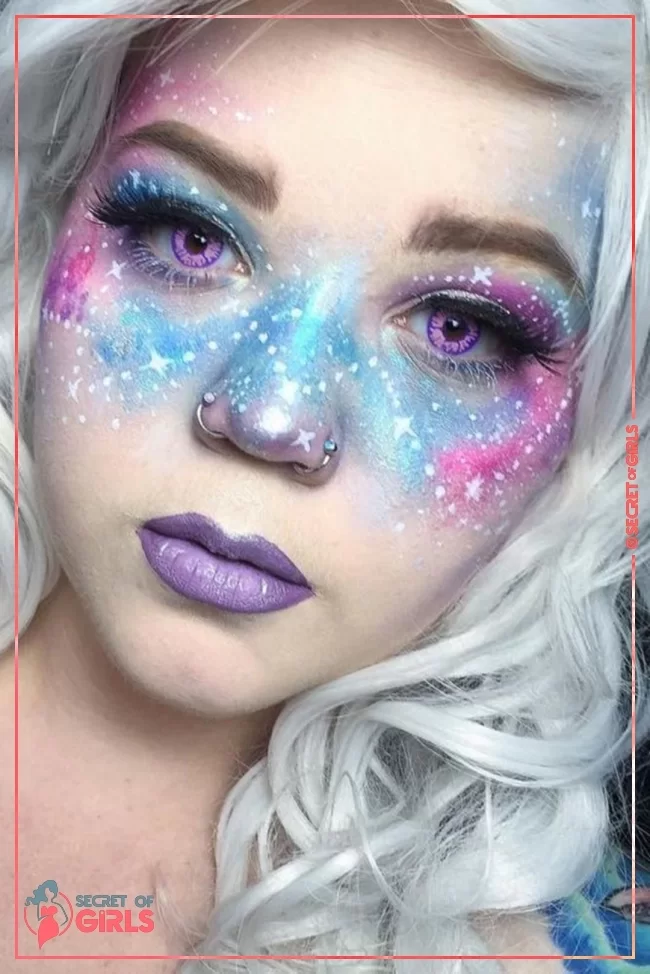 Pearlescent Blue, Pink And Purple Mask | 25 Ways to be the Queen of Unicorn Makeup