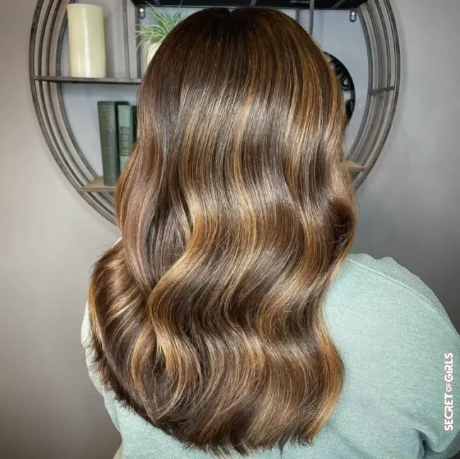Maintain the trendy hair color properly | Expensive Brunette Is The Trend For 2023