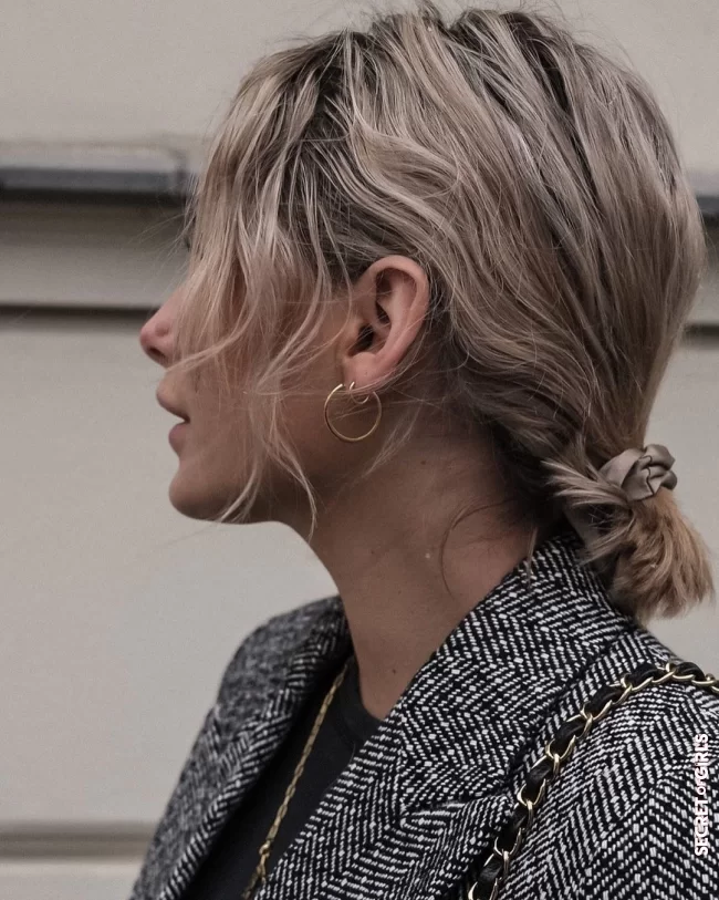 4. Hairstyle trend for your hair: Short Low Bun | Hairstyle trend: There are so many different ways to style your hair into a ponytail