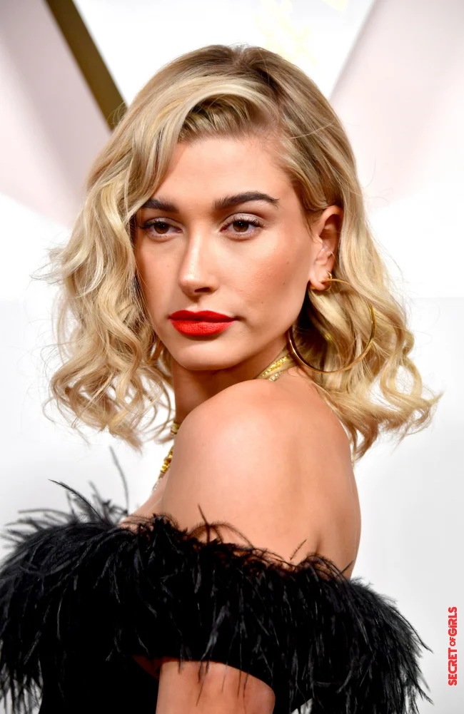 2017 | These 13 Looks By Hailey Bieber Are Among Her Beauty Highlights