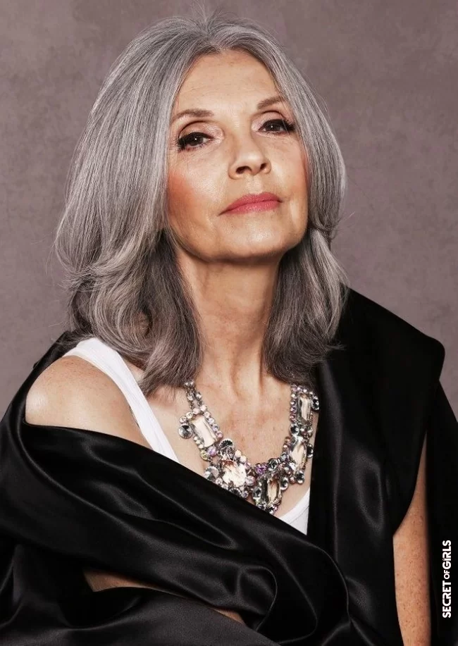 Gray is the new Black: 65 hairstyles for gray hair