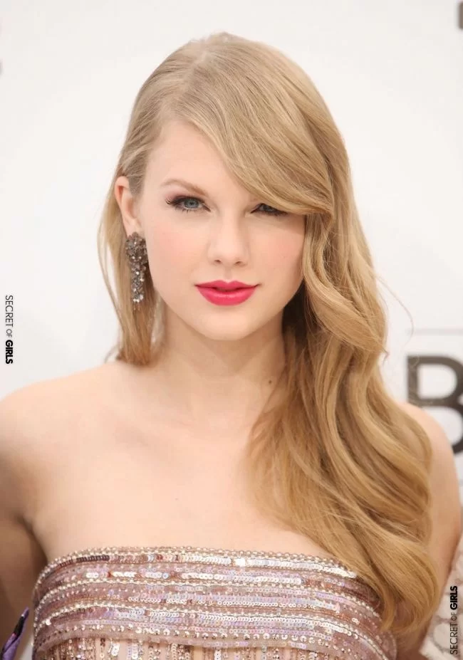 29 Times Taylor Swift Had the Same 5 Hairstyles