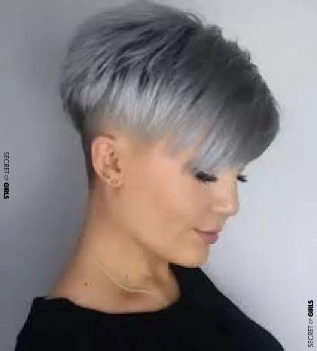 2019 women short hair cuts