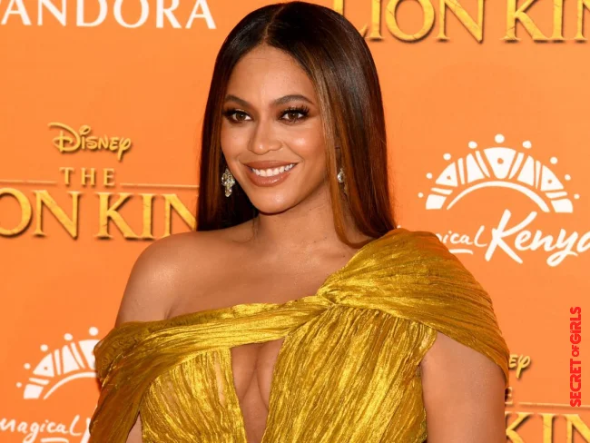 Hairstyle Transformation: Beyoncé Is Wearing Bangs Again