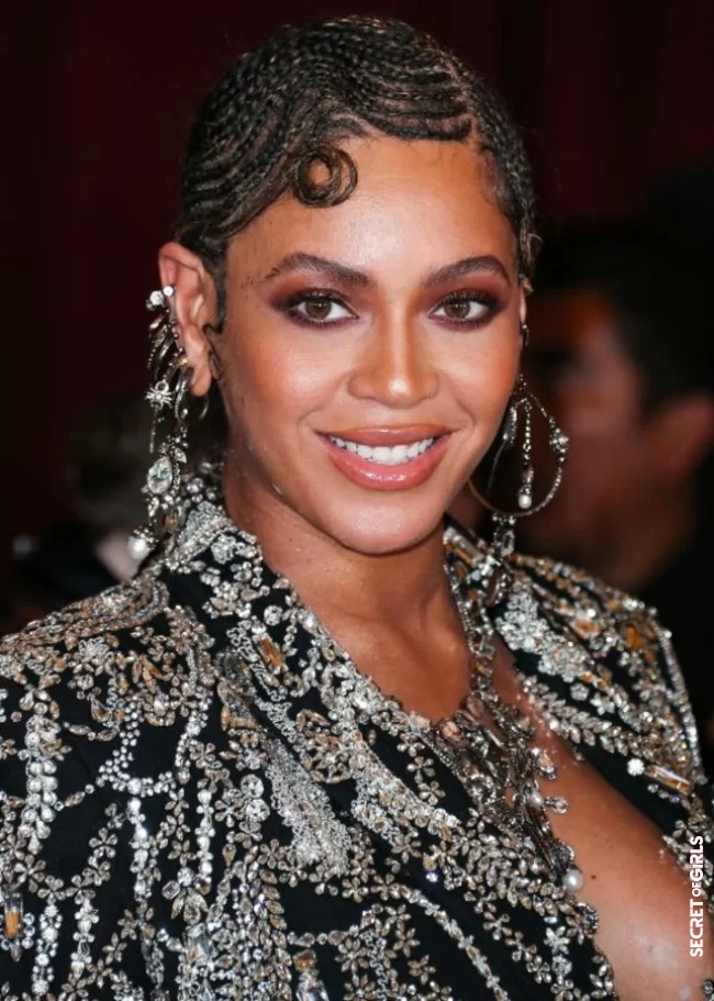 Beyonce's multi-braid hairstyle at the Lion King USA premiere | From Blake Lively to Olivia Palermo, They All Wear Braids!