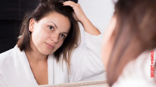Oily Hair: 8 Tips To (Finally) Space Out Your Shampoos