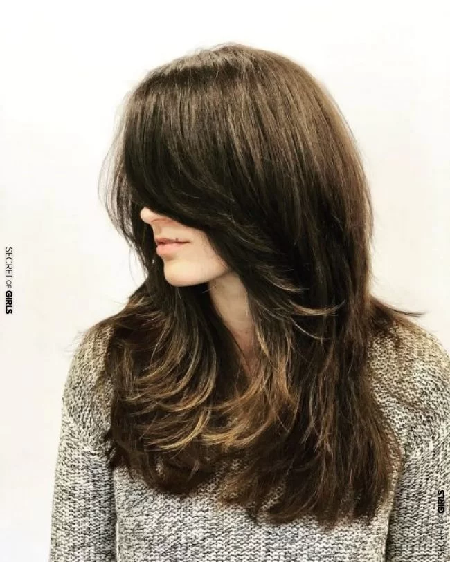 18 Gorgeous Examples of Long Hair with Side Bangs