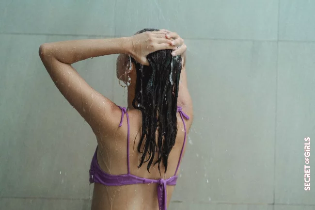 Greasy Hair, Hair Loss, Dandruff: You Should Avoid Shampoos with These Ingredients