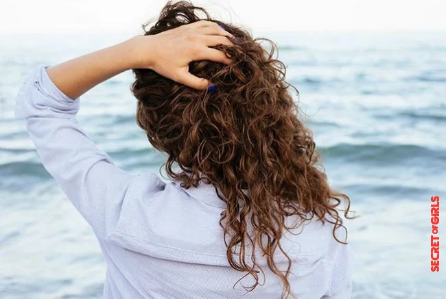 Focus On The Ruffle Waves Trend, The Hairstyle to Adopt While Waiting for Summer