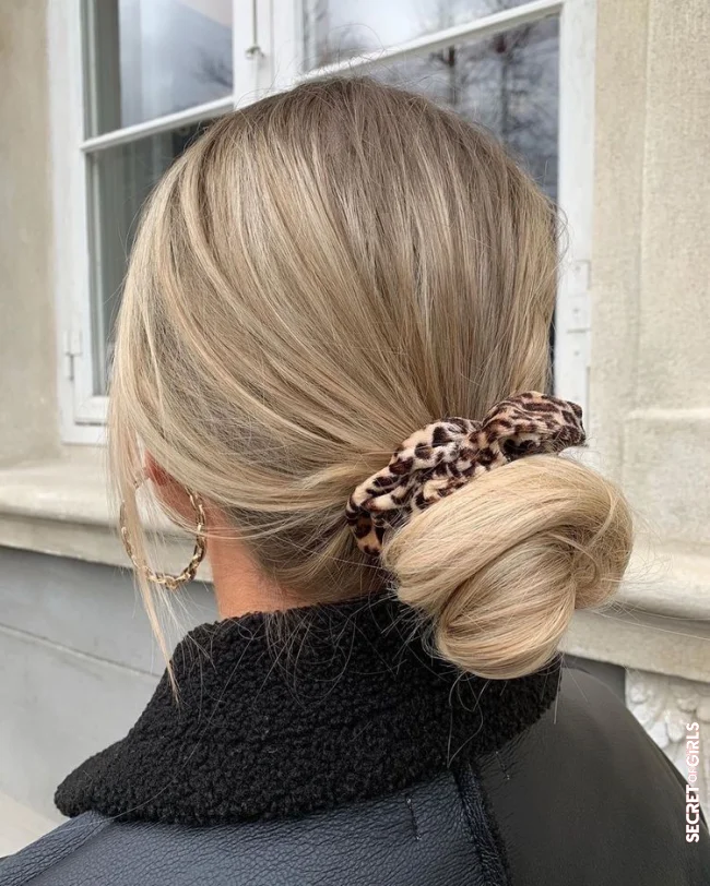 3. Deep knot with a scrunchie | 3 Easy Hairstyles For Fall (Autumn)