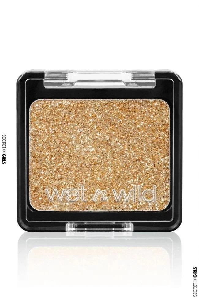 12 Best Glitter Eyeshadows You Can Actually Wear in Your Everyday Life