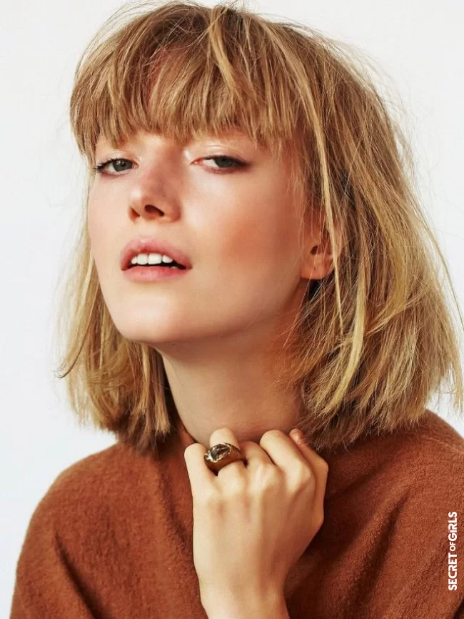 A square with fringe | Square cuts: Most beautiful hairstyles to adopt in 2021 according to Pinterest
