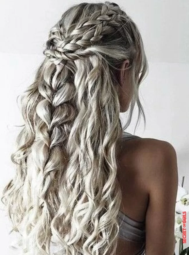 Mermaid braid on curly hair | Curly Hairstyles Trends 2023