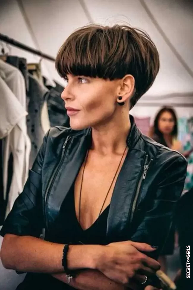 The bowl cut is THE perfect hairstyle of this season | Hair Trend 2021: You're Not Dreaming, The Bowl Cut Is Back