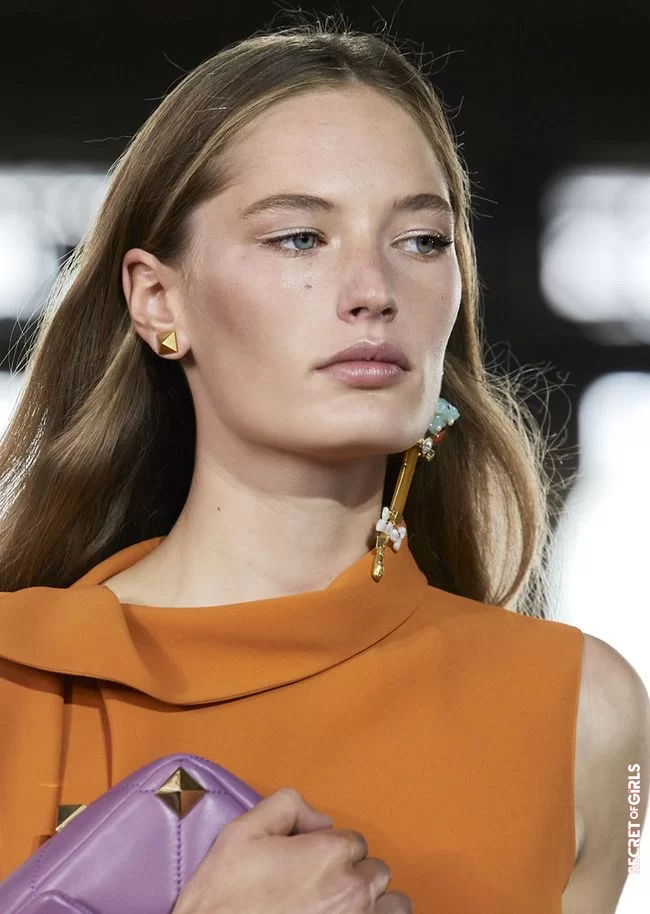 Eyeshadow in sand tones - a shimmering makeup trend for spring | Makeup Trend: Eye Shadows In Sand Tones For Spring 2021