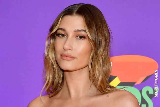 Beach waves by Hailey Bieber: this is how easy it is to succeed in the hairstyle trend in autumn 2021 | Hairstyle Trend In Autumn 2023: This Is How Hailey Bieber Styles Her Beach Waves Without A Curling Iron!
