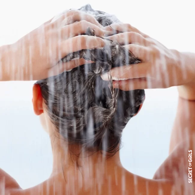 3. You have the wrong technique | Washing your hair properly: Everyone makes these 5 mistakes