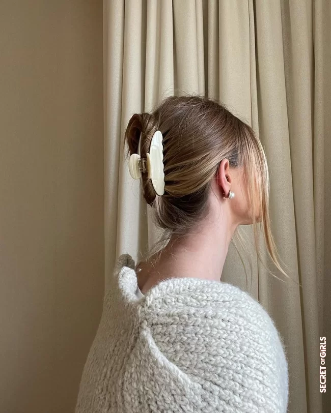 Fast and elegant: Rosie Huntington-Whiteley is now using the banana with hair clip as a trend hairstyle | Rosie Huntington-Whiteley: This is how easy her latest hairstyle trend is