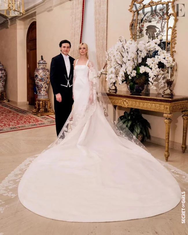 Nicola Peltz: That was taken into account in the wedding make-up | Nicola Peltz's Bridal Hairstyle: She Combined Her Curtain Bangs and Veils So Beautifully for The Wedding