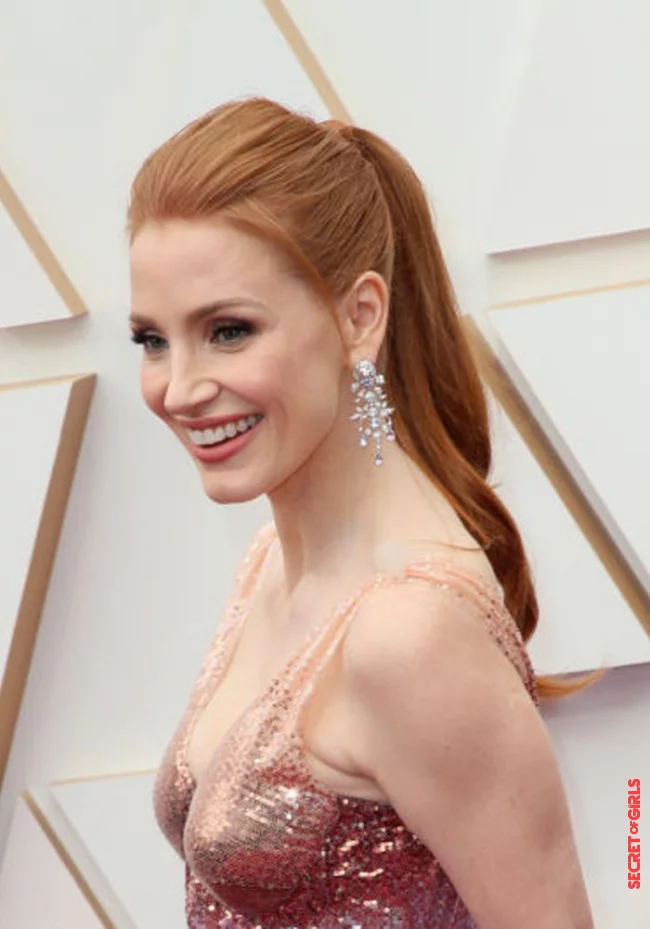 Jessica Chastain: Smooth Ponytail | Oscar 2023: We Want to Recreate These Oscar Looks Right Now!
