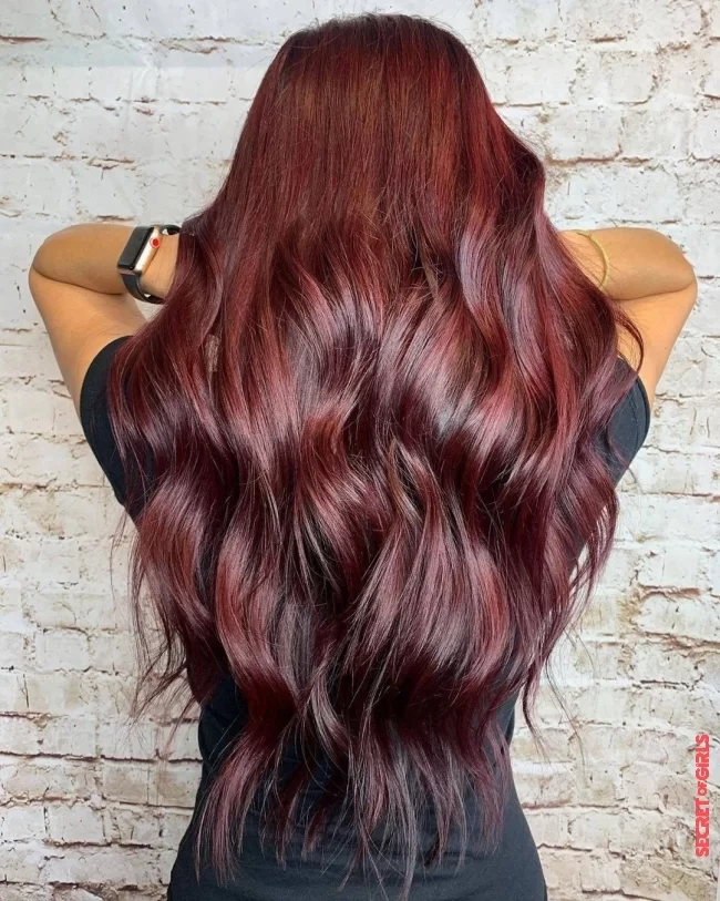 Strong mulled wine red | Hair colors for winter: These are the most beautiful shades of red