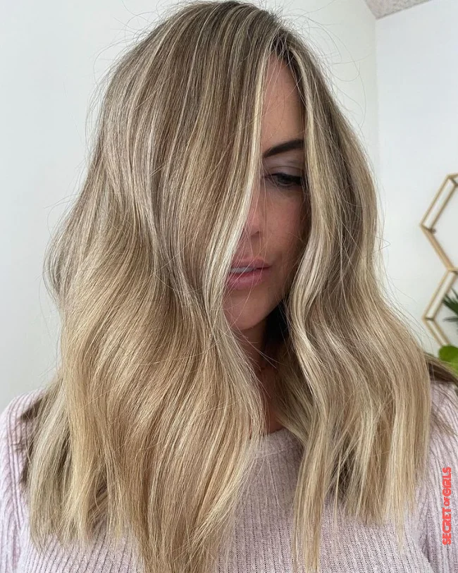 Sandy blonde: This hair color trend will replace platinum blonde in winter 2021/2022 | Sandy Blonde: This Hair Color Trend Will Replace Platinum Blonde In Winter 2021/2022