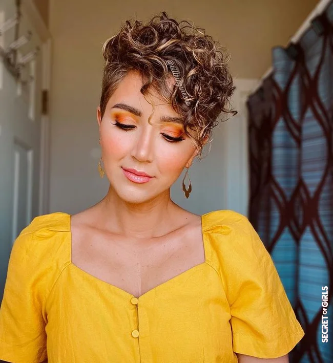 Tiered pixie | These 5 Cheeky Short Hairstyles Are Really Hot In Autumn 2021