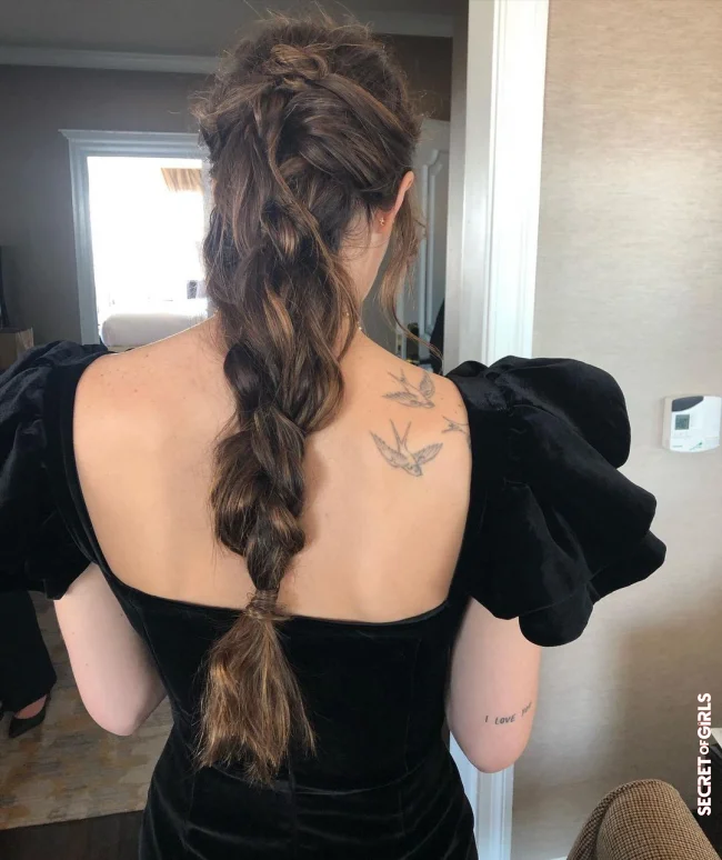 Out: Messy ponytail | In vs. Out: 3 Hip Ponytail Hairstyles for Spring 2023
