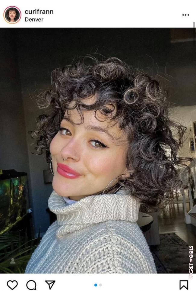 Adopt the mini bangs | Short curly hair: Ultra trendy hairstyles to adopt for spring