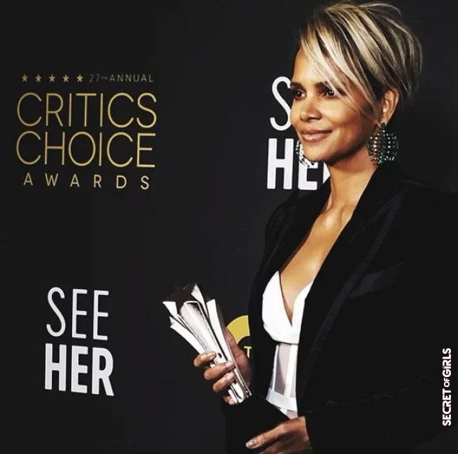 New short hairstyle: Halle Berry with pixie and undercut | Halle Berry is Now Sporting A Blonde Pixie with An Undercut