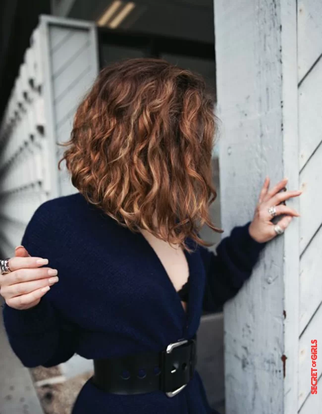 The plunging wavy square | Carré Wavy: These Inspirations Found On Pinterest To Adopt The Cut Of The Moment