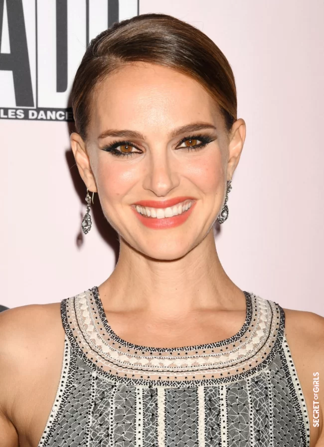 Natalie Portman in 2019: cat eyes, a coral mouth, and a smooth, plated bun | Natalie Portman: Her Physical Evolution
