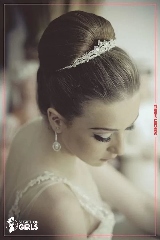 14. Sleek Cinderella&nbsp;Updo | 21 Fresh Wedding Updos for Long Hair