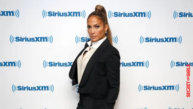 Really now? According to Jennifer Lopez, yellow blonde is THE hairstyle trend for summer 2021 | Oh Dear! Jennifer Lopez Is Making Yellow Blonde The Hairstyle Trend Again